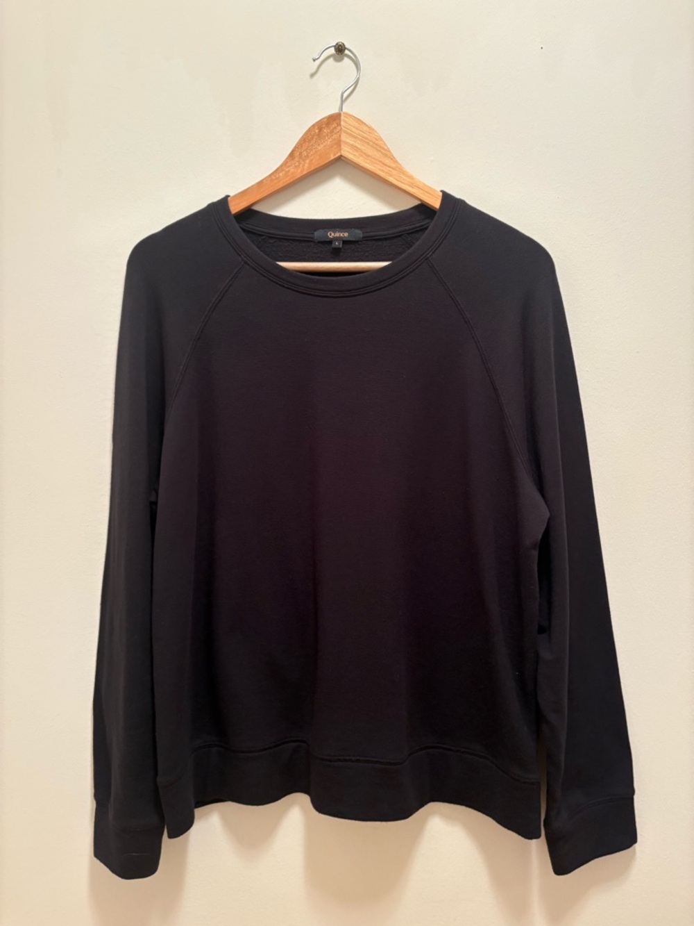 Quince Large Black Long-Sleeve Supersoft Fleece Crew Sweatshirt - Picture 2 of 4